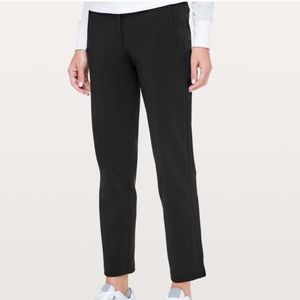 NWT Lululemon Black On the Move Pant Light